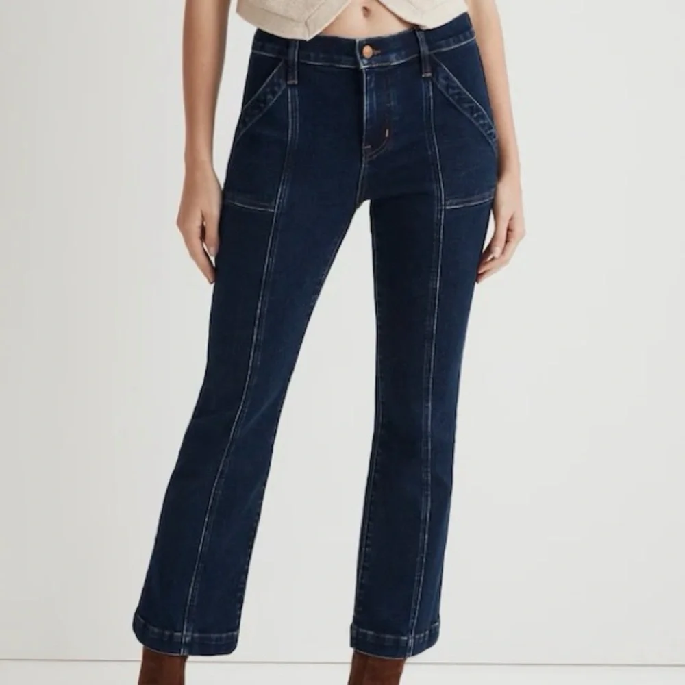 Madewell Mid Rise Kick Out Crop Jeans in Luana Wash Seam Edition Size 30 - Picture 2 of 14